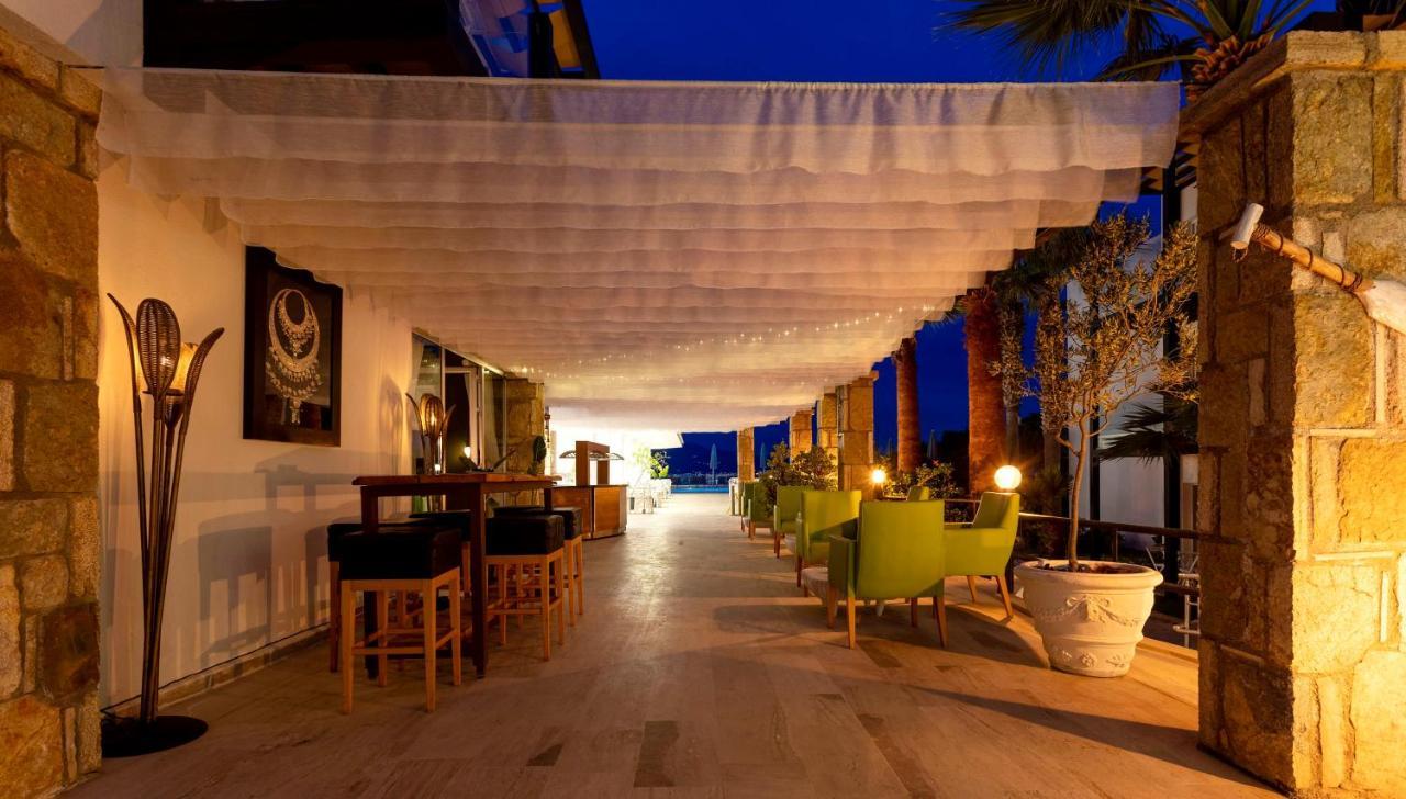 Charm Beach Hotel Akyarlar Exterior foto